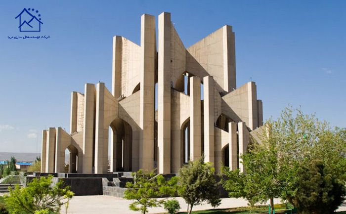 بهترین جاذبه های گردشگری تبریز - قبرستان سرخاب