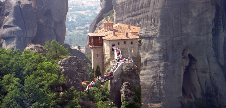 صومعه متورس در یونان