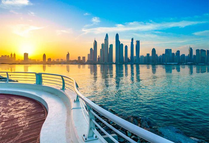 راهنمای سفر ارزان به دبی | ارزانترین زمان سفر، اقامت ارزان، شکم گردی ارزان