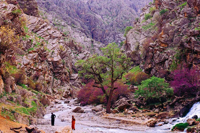 بهترین زمان سفر به استان کردستان 