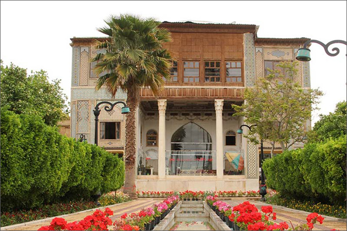 بهترین فصل بازدید از باغ دلگشا شیراز