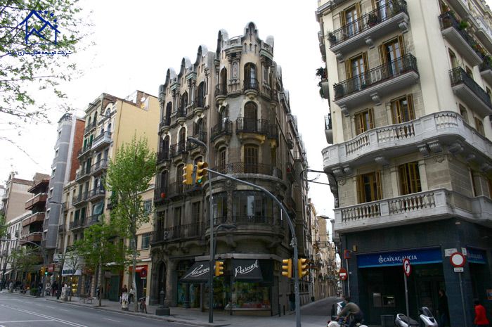 مهمترین مراکز خرید در بارسلونا - کرر د سانتس