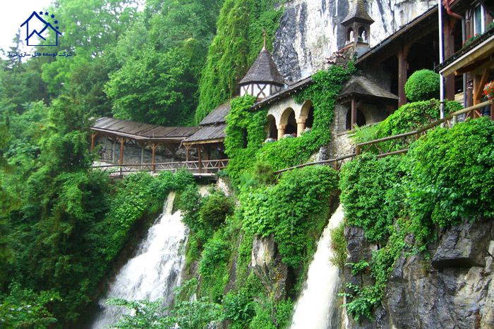 مهمترین جاذبه های گردشگری اینترلاکن - آبشار و غار سنت بیوتاس